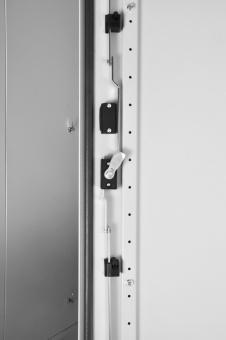 Отдельный электротехнический шкаф IP55 в сборе (В2000×Ш1200×Г400) EME с двумя дверьми, цоколь 100 мм